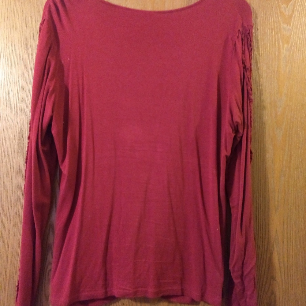 Maroon L/S V-Neck Top - Picture 2 of 2